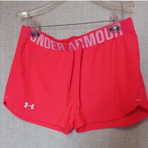 🩷EUC Under Armour Pink Female Shorts🩷